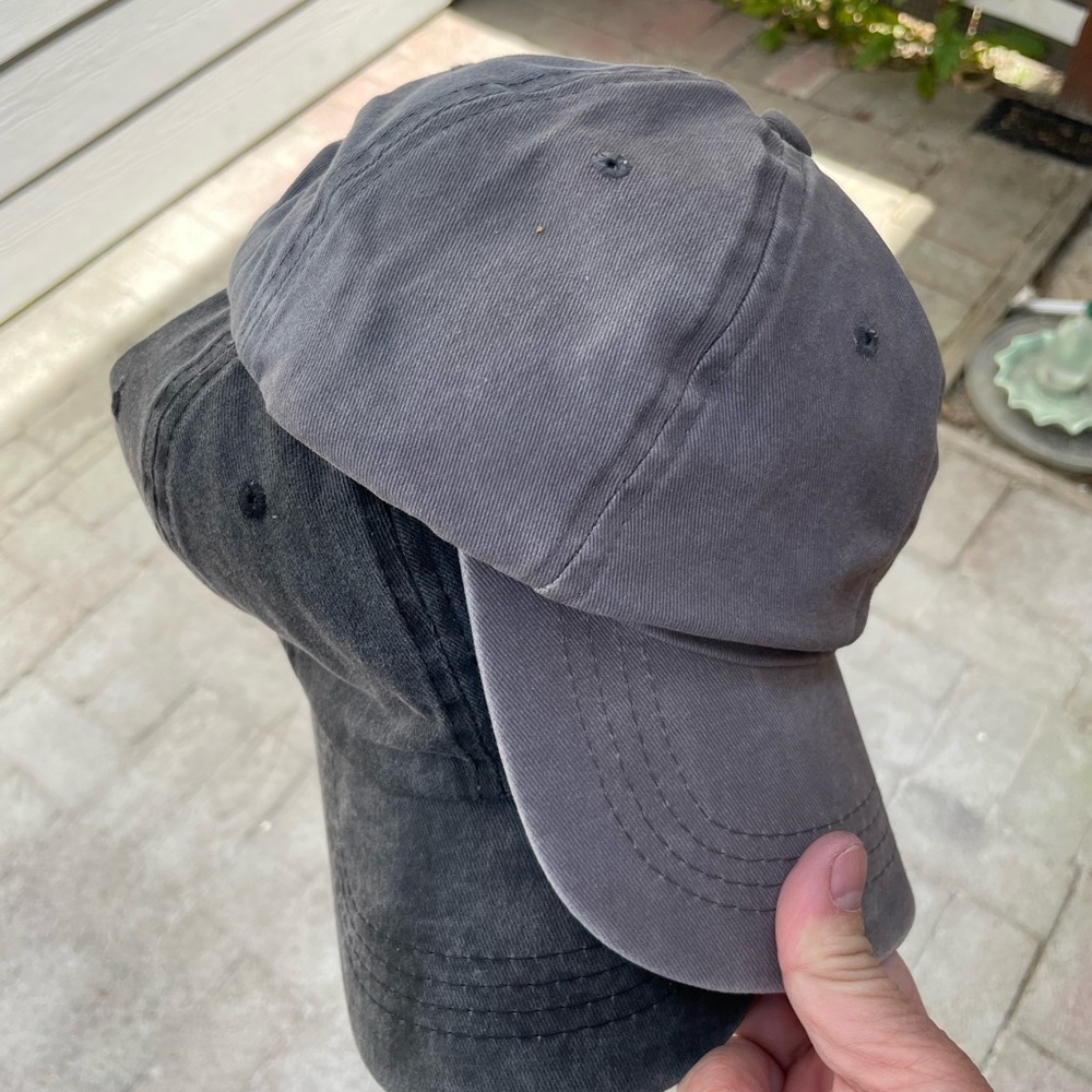 Grey baseball cap set of 2